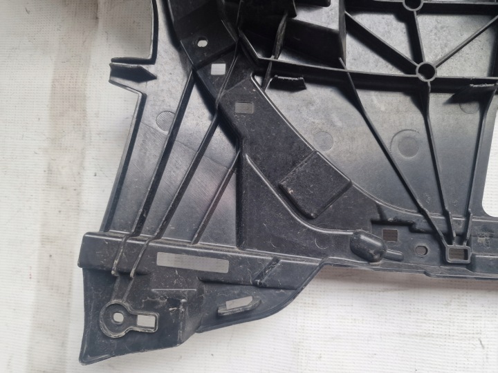 AUDI Q4 E-TRON CHÂSSIS RENFORCEMENT PARE-CHOCS AVANT 89A807233