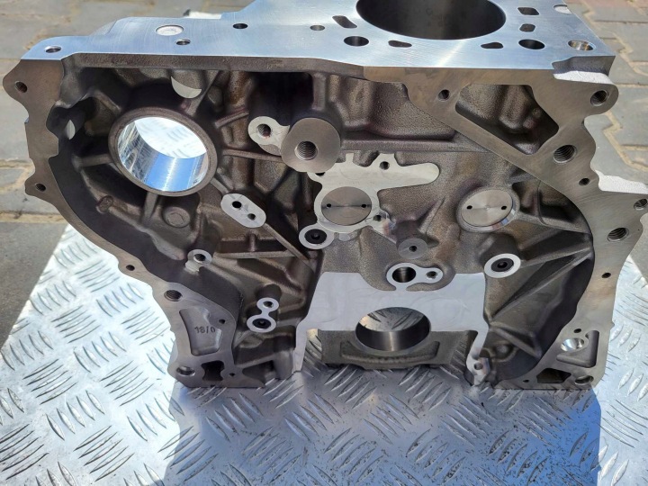 NEUF ORIGINAL BLOC BMW N57D30C 11112295067 F15 8506555