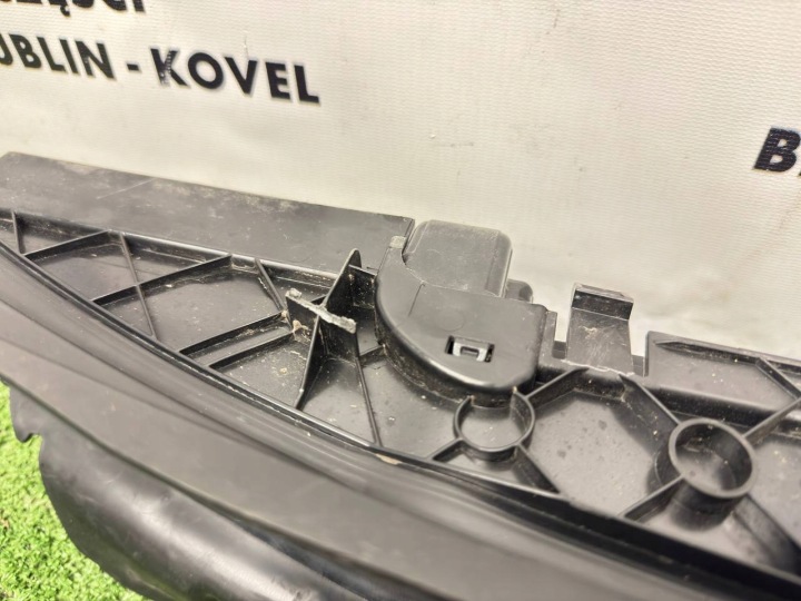 ZALUZJE VERS BMW X5 G05 X6 G06 X7 G07 LIFT LCI 9853874