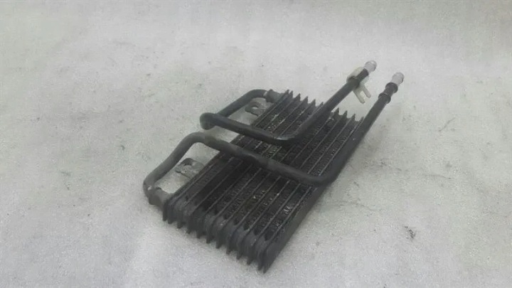 RADIATEUR AMPLIFICATEUR KIEROWNICZNEGO ABC VERS MERCEDESA KLASY AVEC W221 A221500…