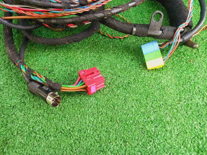 AUDI A3 8L 96-03 HAUT-PARLEUR DE GRAVES SUBWOOFER CHANGEUR FAISCEAU DE CÂBLES INSTALLATION ÉLECTRIQUE