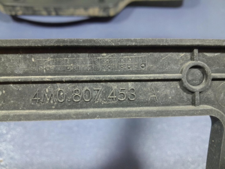 AUDI Q7 II 4M GLISSIÈRES ENSEMBLE PARE-CHOCS ARRIÈRE ARRIÈRE 4M0807458