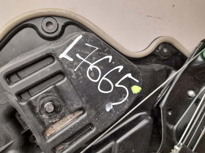 ÉLÉVATEUR VITRES MERCEDES-BENZ EQC 2020 AVEC ARRIÈRE AVEC GAUCHE A2537600200