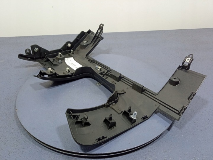 VW TOUAREG II 7P PROTECTION INFÉRIEURE SOUS PLANCHE CONSOLE EUROPE 7P1858366N
