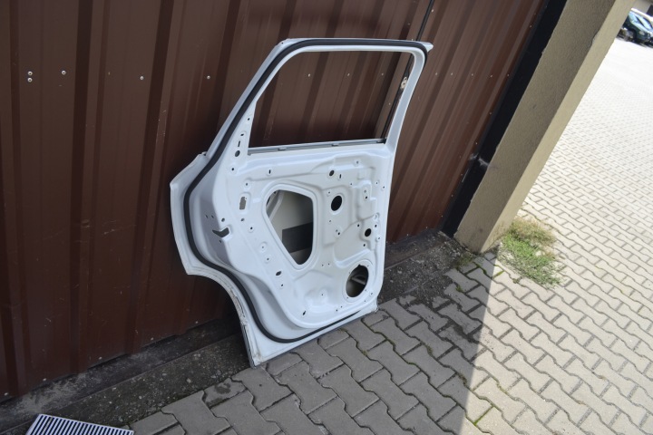PORTES GAUCHE ARRIÈRE GAUCHE ARRIÈRE SEAT ATECA FR 575