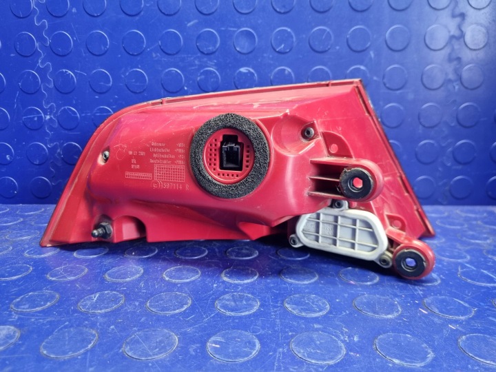 PHARE ARRIÈRE DROITE COMPLÈTE ARRIÈRE DROIT AUDI A7 C7 ORIGINAL 4G8945096A