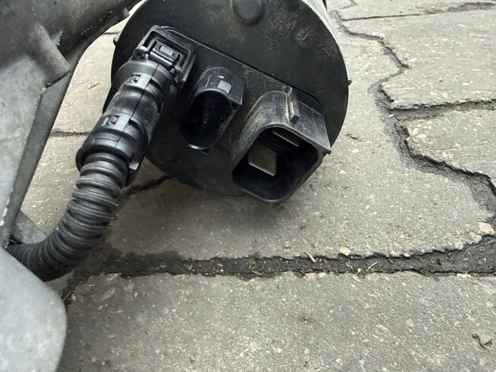 CRÉMAILLÈRE DE DIRECTION MERCEDES-BENZ SPRINTER W907 W910 9074609804