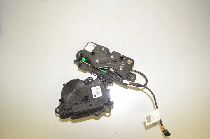 KIT AUTOMACZNEGO OUVERTURE COUVERCLES DE COFFRE COUVERCLES DE COFFRE BMW X1 (F48) 28453599