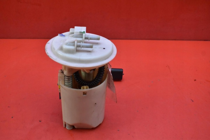 POMPE POMPE CARBURANTS 8200159254 RENAULT CLIO 2 II 1.2 8V 75 KM LIFT 03-13