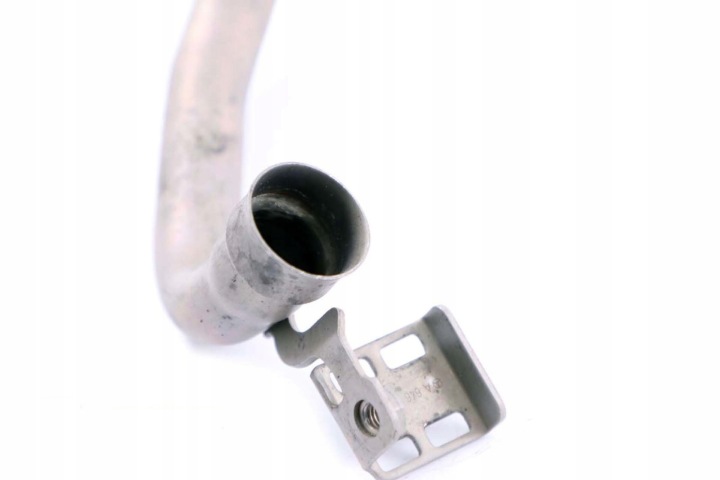 MERCEDES ESSENCE W203 W211 TUYAU FIL EAU OM646 A6462000154