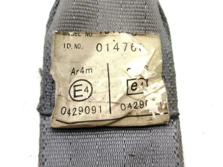 DROIT CEINTURE DE SÉCURITÉ DANS BAGAZNIKU TOYOTA PREVIA (_R3_) C085401 2.0L