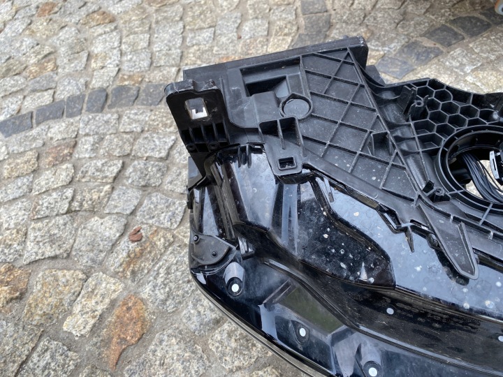 AUDI Q3 83A PHARE GAUCHE AVANT COMPLET LED 83A941033 ORIGINAL SANS RÉPARATION
