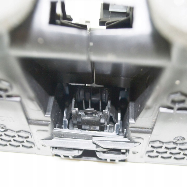 FORD FIESTA 2019 BUSES GRILLES CONDUIT D'AIR TABLEAU DE BORD INSTRUMENTATION