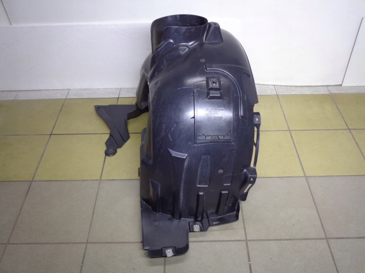 MERCEDES A CLASSE B CLASSE CLA PASSAGE DE ROUE AVANT DROIT AVANT DROIT A2468840222