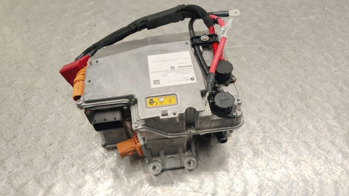 2025 BMW IX INWERTER/PRZETWORNICA TENSION 5B68313