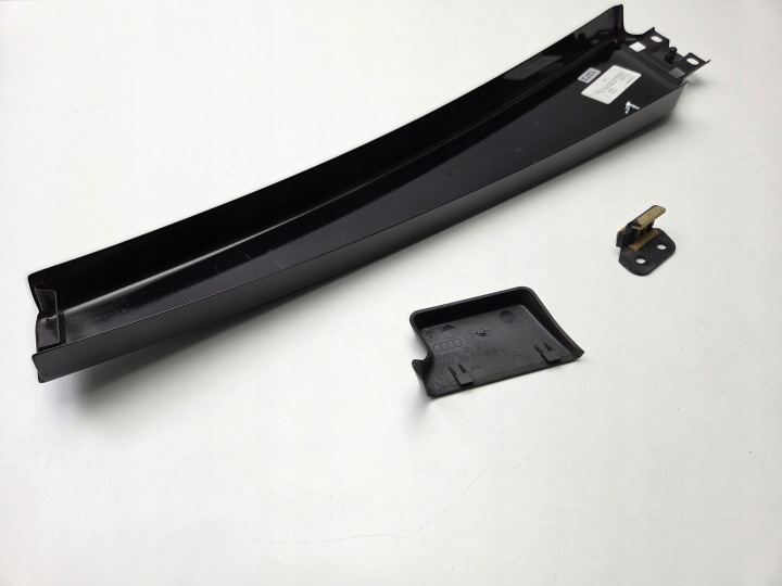 AUDI A6 C6 REVÊTEMENT PROTECTION MONTANTS GAUCHE 4F0853289A