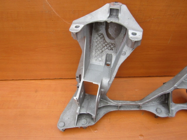 PORSCHE 981 SUPPORT CHARIOTS ARRIÈRE BRAS DE SUSPENSION DROIT 98133115205 GAUCHE 98133115105