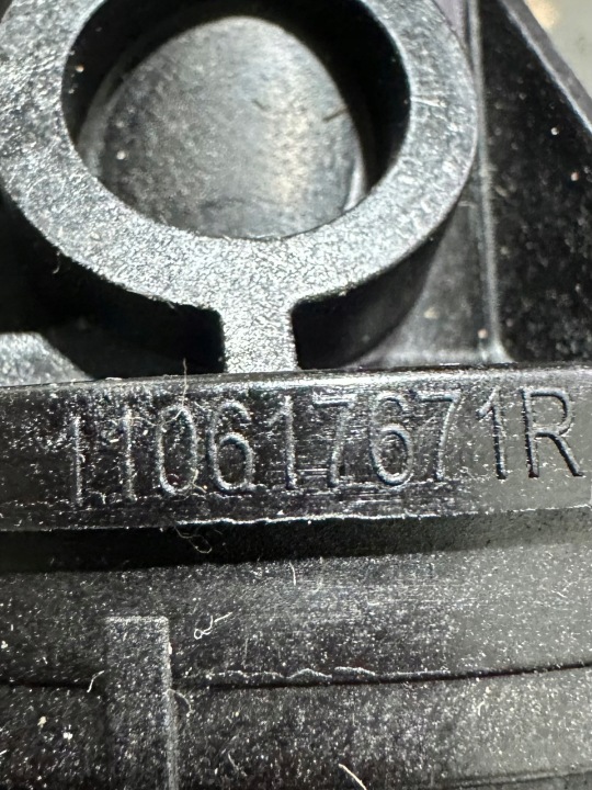 RENAULT MEGANE III 1.6 DCI CHÂSSIS THERMOSTAT CONDUITES DE DÉRIVATION 110617671R
