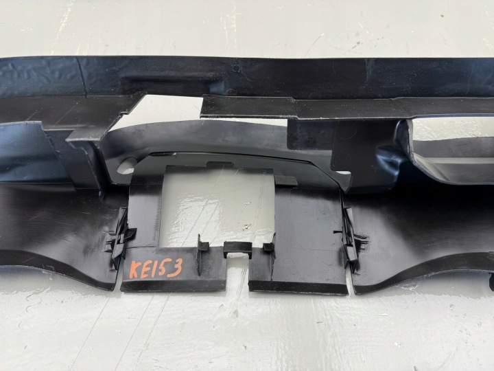 MERCEDES A-KLASA W169 04-12R GUIDE D'AIR COURROIE SUPÉRIEUR A1698170220