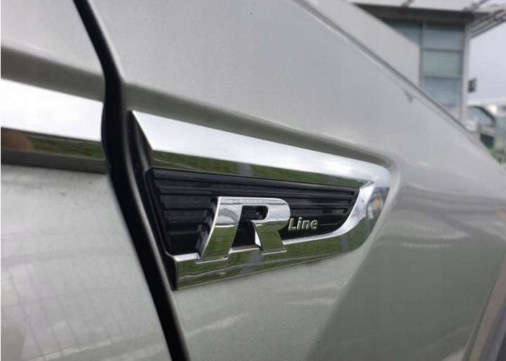 VW R LINE RLINE EMBLEMA LOGOTIPO ZNAK TIGUAN MK II 