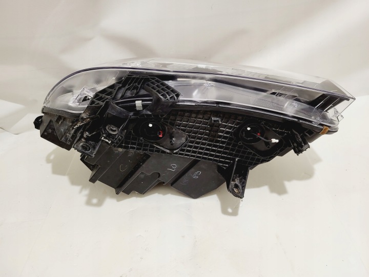 BMW X5 F15 BI-XENON DYNAMIC 7424173 7399116