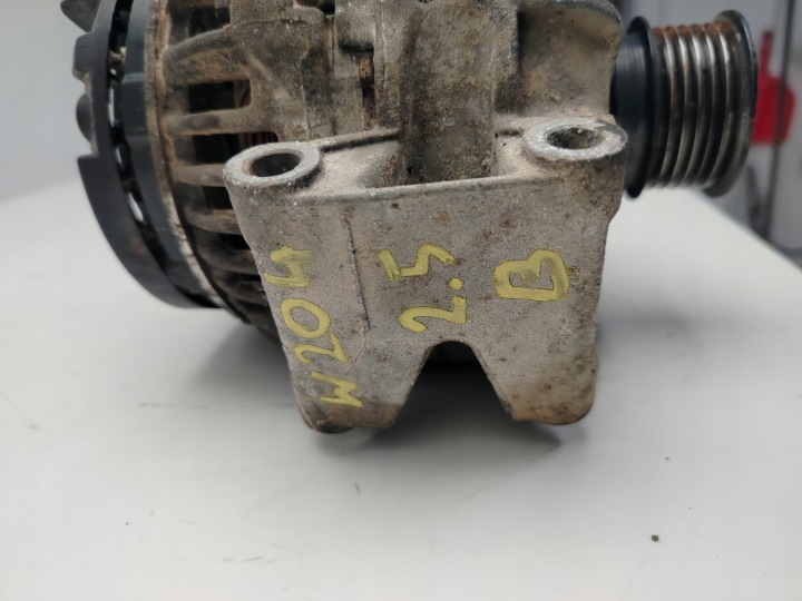 MERCEDES W204 2.5 B ALTERNATEUR A2721540002