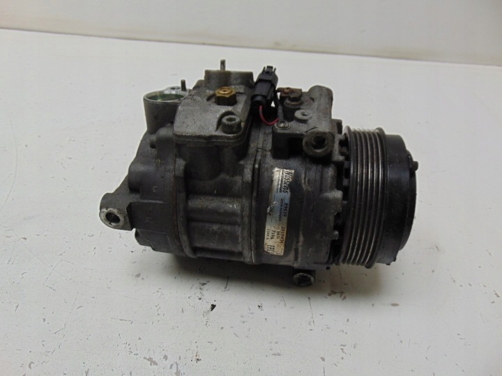 COMPRESSEUR DE CLIMATISATION MERCEDES VITO 639 2.2 CDI 89039 2019W34