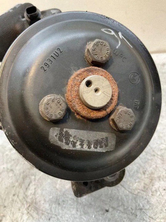 W83 POMPE AMPLIFICATEUR BMW F10 4.4 LH2115721 6788909