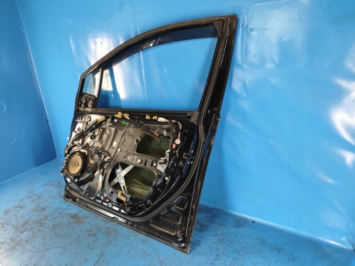 PORTES COMPLET DROIT AVANT TOYOTA PRIUS 4 IV 2016 67001-47152