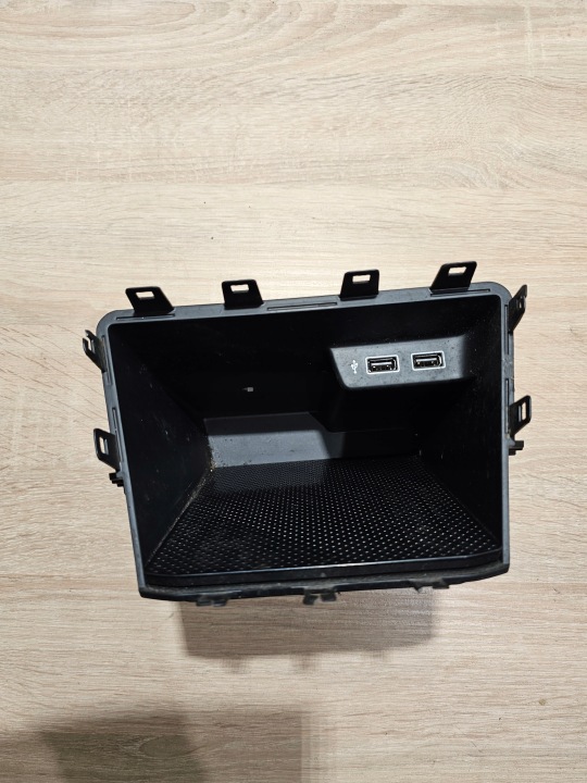 VW POLO 2G USB POCHE ÉTAGÈRE CENTRALE 2G1857925B