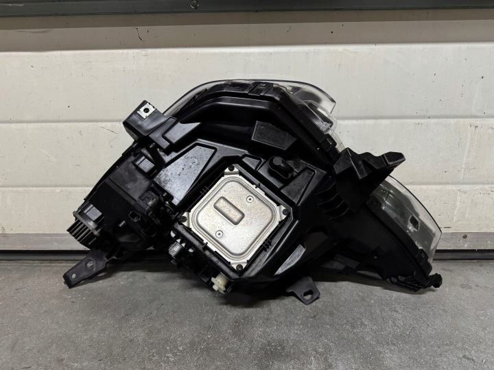RENAULT ARKANA COMPLET LED GAUCHE DROITE PHARE HIGH 260102483R