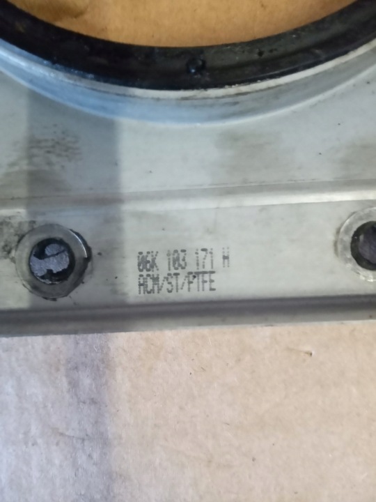AUDI A4 B8 1.8 TFSI MASTIC D'ÉTANCHÉITÉ ARBRE 06K103171H