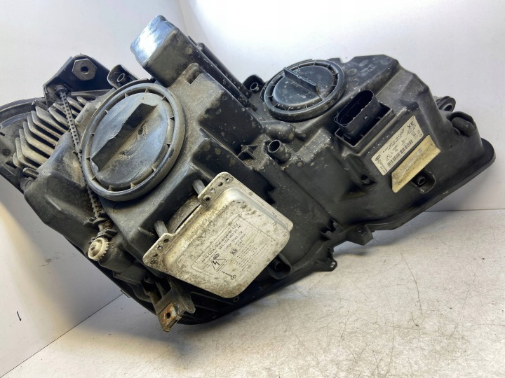 MERCEDES E W207 PROJECTEUR GAUCHE AVANT AVANT XÉNON ROTATIF A2078200159