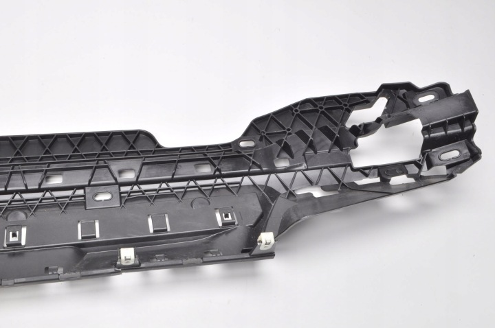 BMW I4 G26 FIXATION PARE-CHOCS ARRIÈRE 23R 8096508
