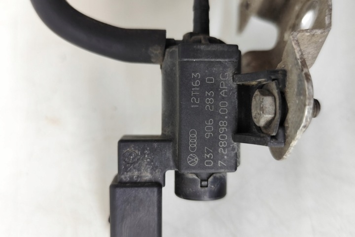 SOUPAPE ELEKTROMATYCZNY VW TIGUAN (5N_) 037906283 2.0L DIESEL 103KW 2014