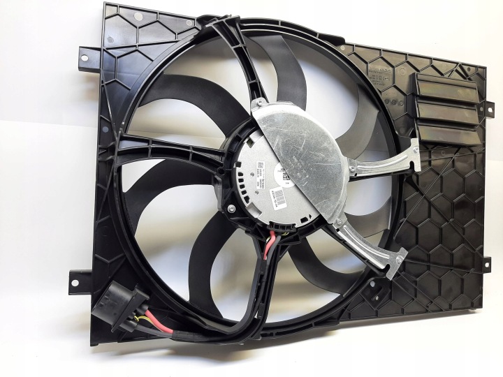 VW TIGUAN 2008-2011 SUPPORT VENTILATEUR 5N0825747A 5N0121207J 5N0121205K