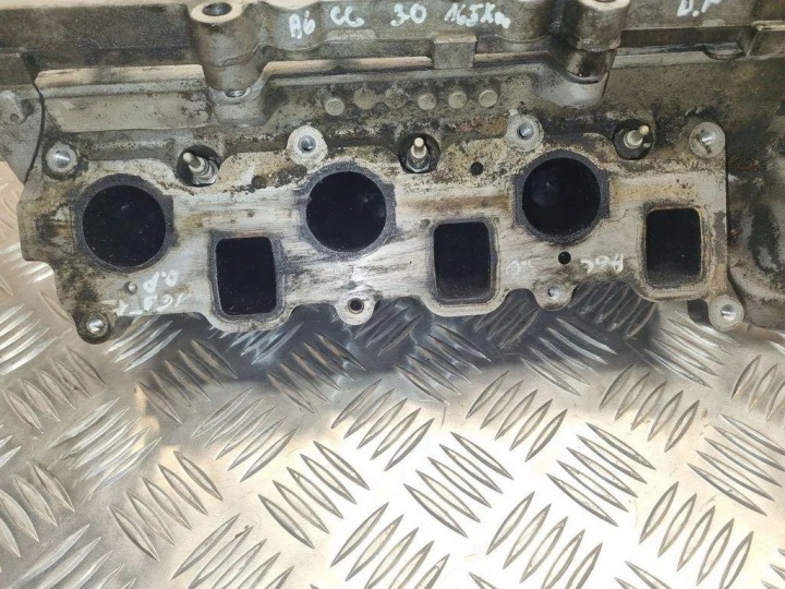 CULASSE MOTEUR AUDI 059286H 2.99L DIESEL 2006