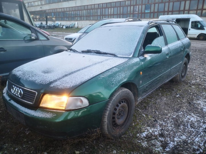AUDI A4 RELAIS 1997 1.8L 899511000