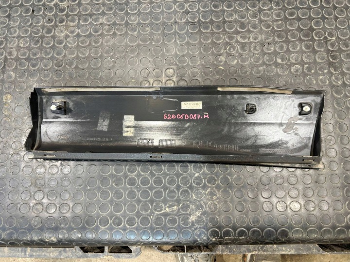 AUDI Q3 II 83A F3 18-25 MOULURE INFÉRIEURE PORTES DROITE ARRIÈRE ARRIÈRE