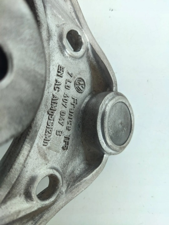 MCPERSON GAUCHE AVANT AUDI Q7 4L 7L8412021BG 7L8413031G
