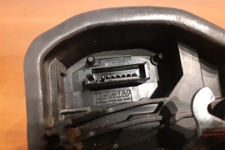 SERRURE ARRIÈRE DROITS PORTES BMW 3 (E90) 7804 2009
