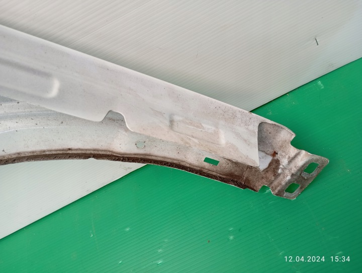 AILE AVANT DROIT LAND ROVER DISCOVERY SPORT FB7216015A