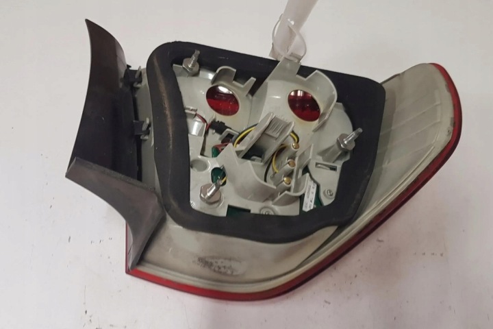 PHARE DROITE ARRIÈRE BMW 3 (E90) 4871732 2.0L DIESEL 2008
