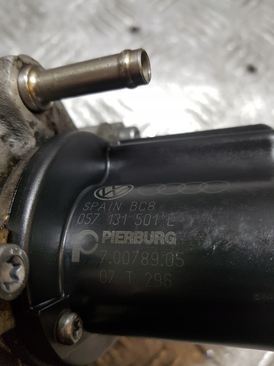 VANNE EGR AUDI Q7 057131224E 4.2TDI
