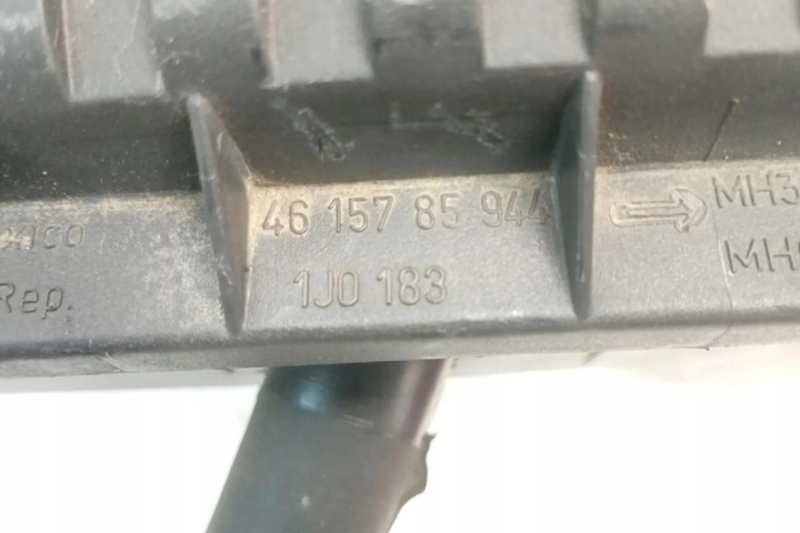 CHÂSSIS FILTRE AIR VW GOLF IV (1J1) 4615785944 1.9L DIESEL 66KW 1998