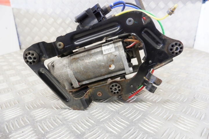 COMPRESSEUR SUSPENSIONS BMW 7 (G11, G12) 6884682 34277969 3.0L 210KW 2021