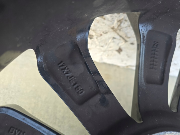 TOYOTA AURIS JANTE 7X17 ET50 CMS 1107-5 (938)