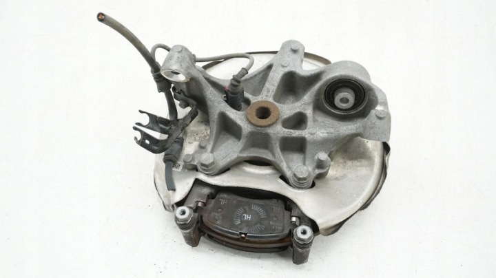 ROTULE DE DIRECTION DROIT ARRIÈRE DROITE AUDI A4 B9 8W0505436T