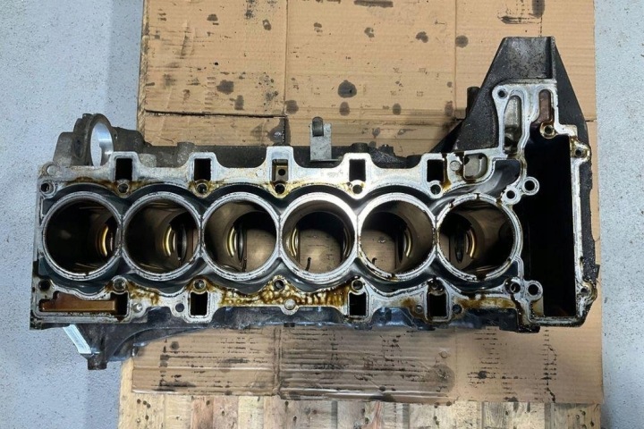 BLOC MOTEUR BMW 5 (E60) 7576336 3.0L GASOLINE 2009