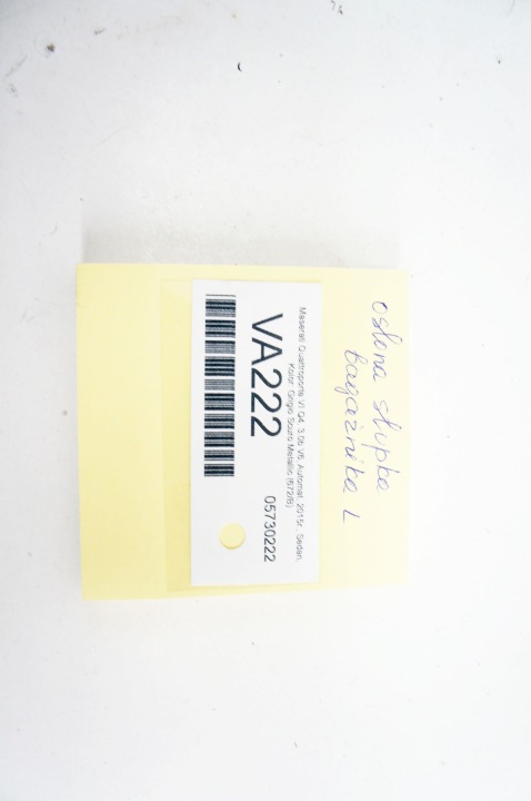 VA222 MASERATI QUATTROPORTE VI PROTECTION MONTANTS GAUCHE ARRIÈRE AAG29062 670010710